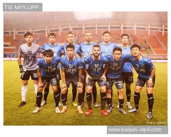 中国足球历届传奇球星风采回顾与经典瞬间展示