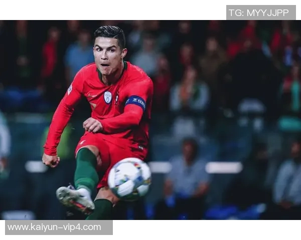 揭秘足球巨星背后的故事 他们如何影响全球足球文化与历史 揭秘足球巨星背后的故事 他们如何影响全球足球文化与历史